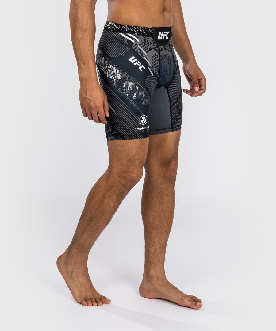ufc adrenaline by venum authentic fight night herre vale tudo shorts - sort