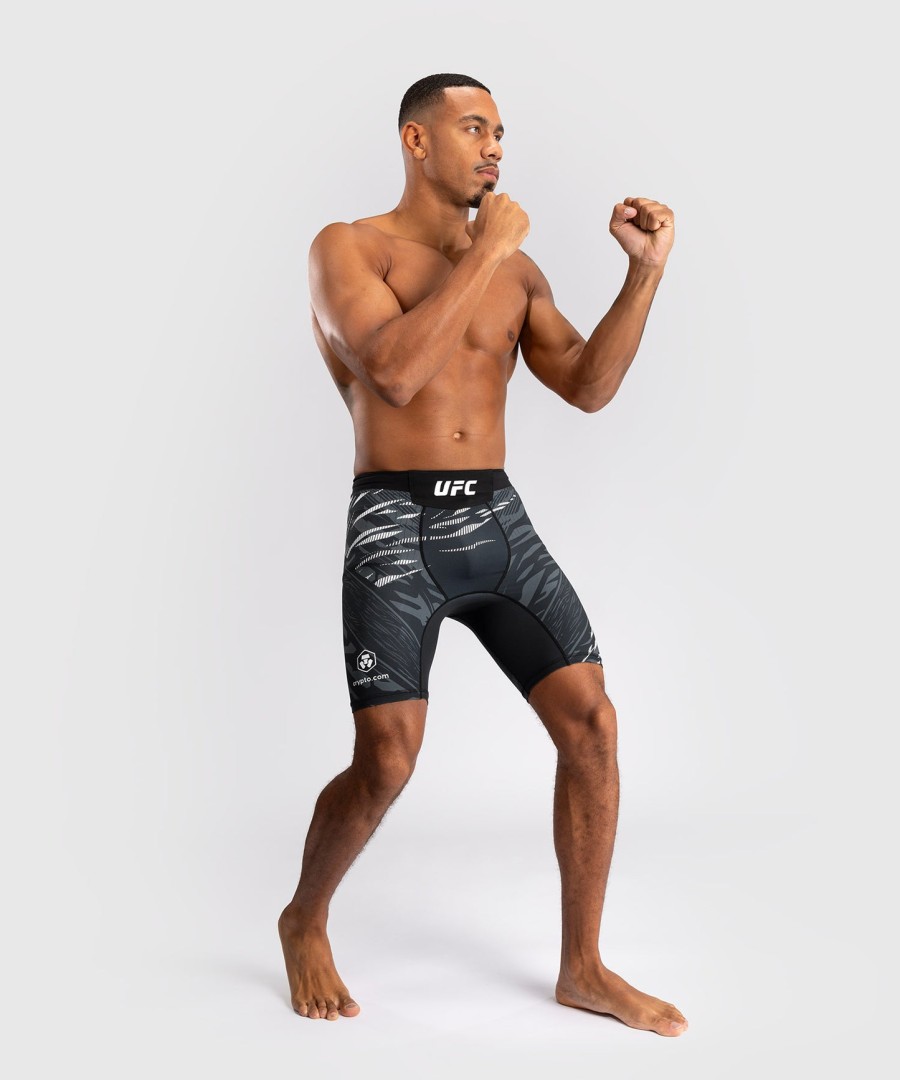 ufc fusion by venum authentic fight night herre vale tudo shorts - sort