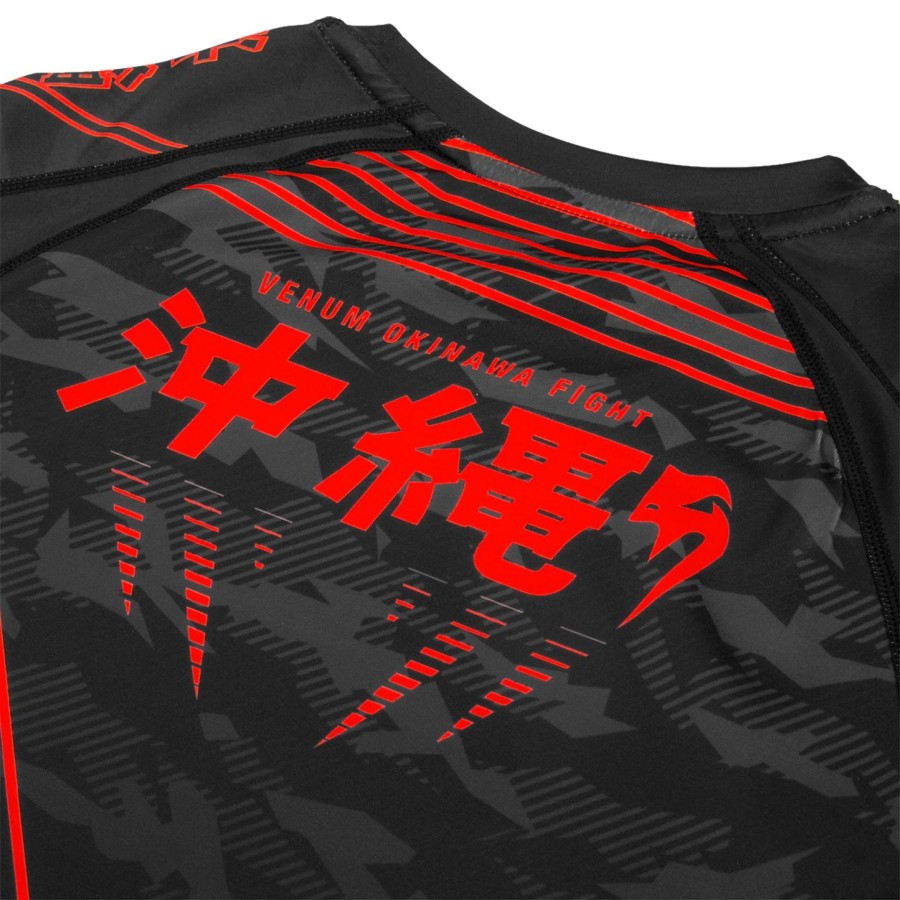 venum okinawa 2.0 rashguard - kortærmet - sortrød
