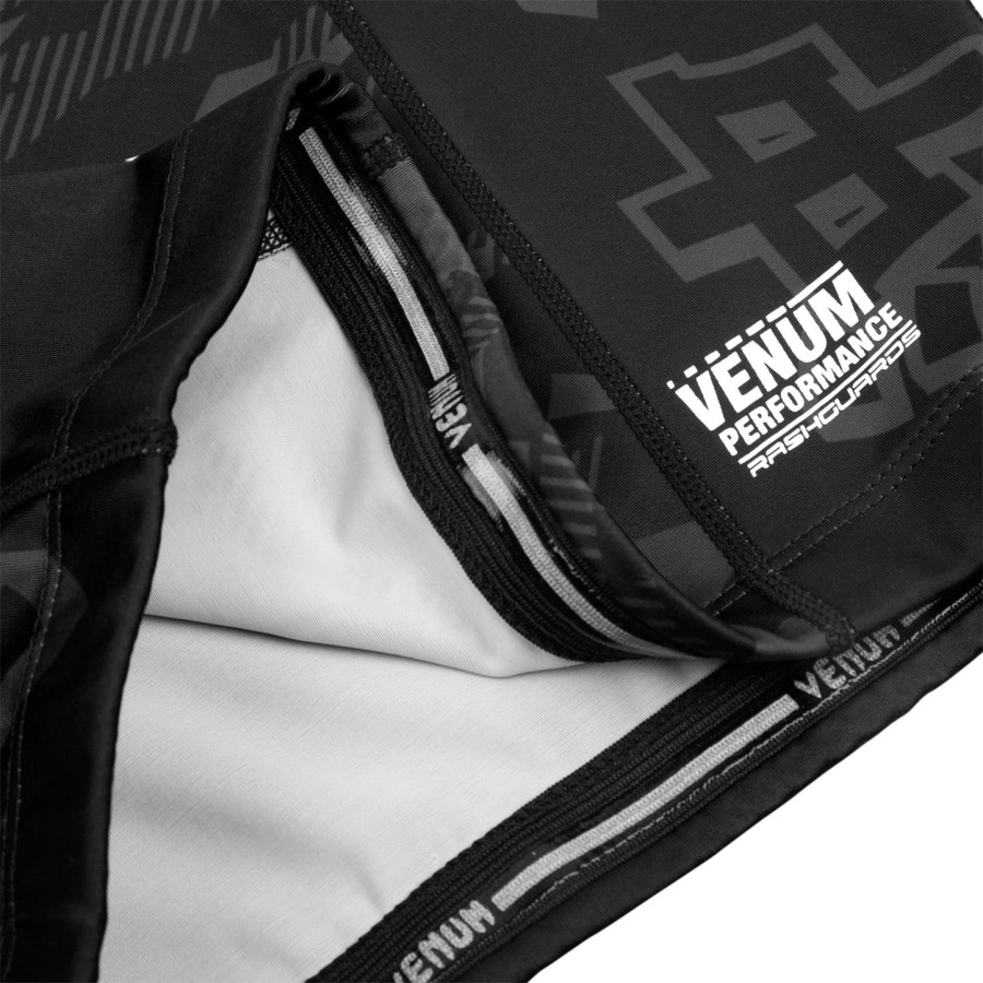 venum okinawa 2.0 rashguard - kortærmet - sorthvid