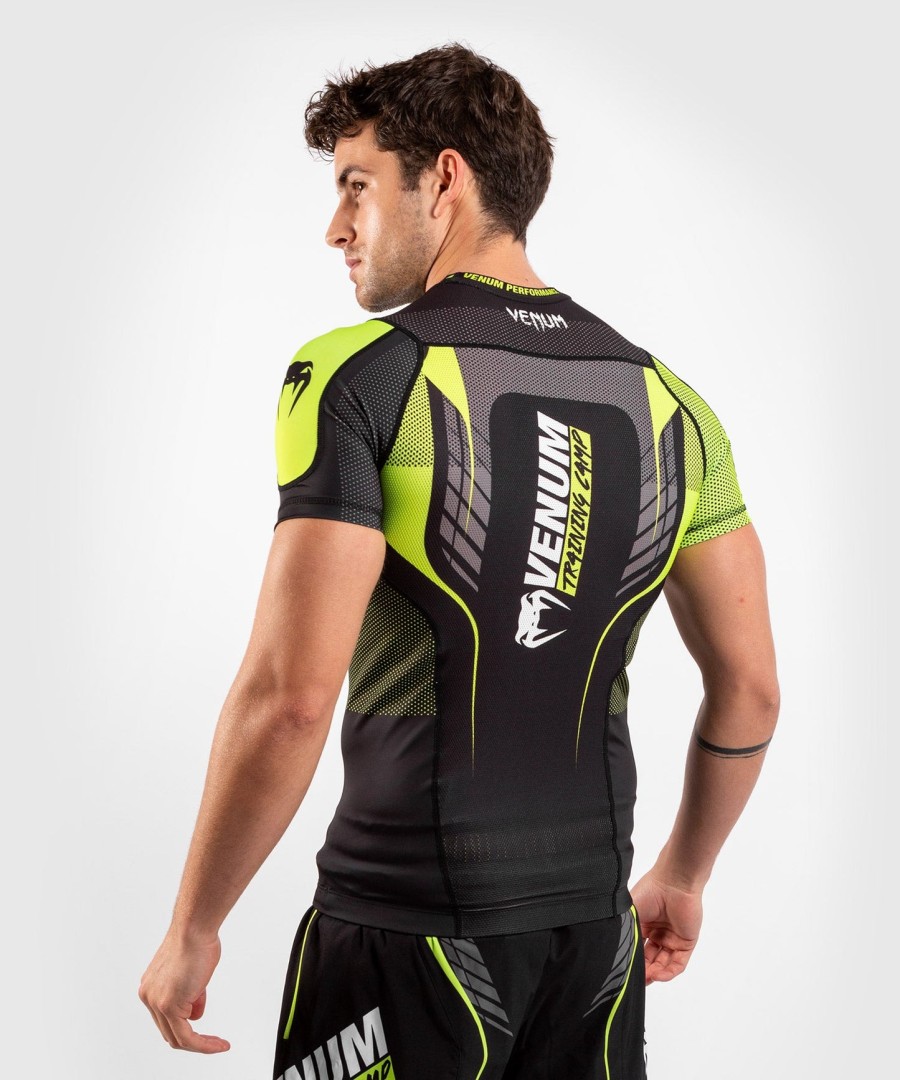 venum training camp 3.0 rashguard - kortærmet