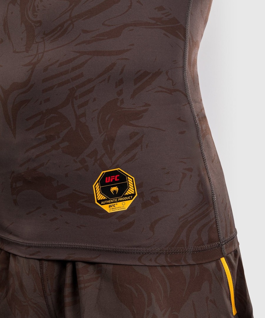 ufc fusion by venum fight week herre performance langærmet rashguard - jordbrun