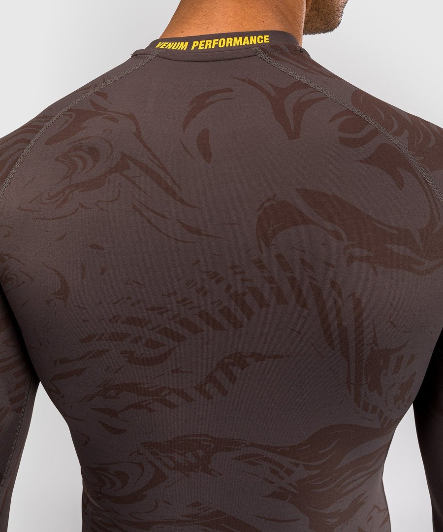 ufc fusion by venum fight week herre performance langærmet rashguard - jordbrun