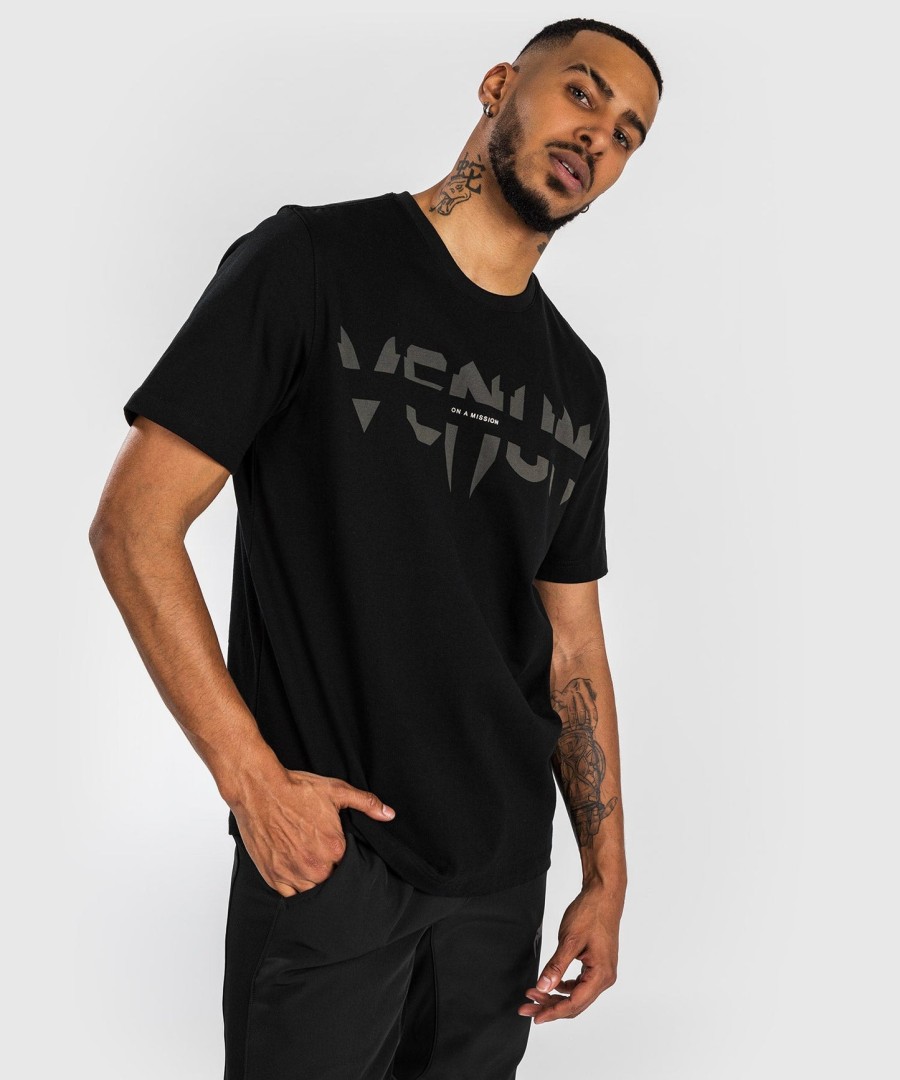 venum on mission t-shirt - normal pasform - sort