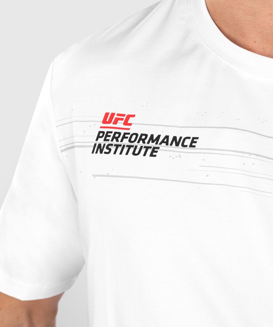 ufc venum performance institute 2.0 herre t-shirt - hvid