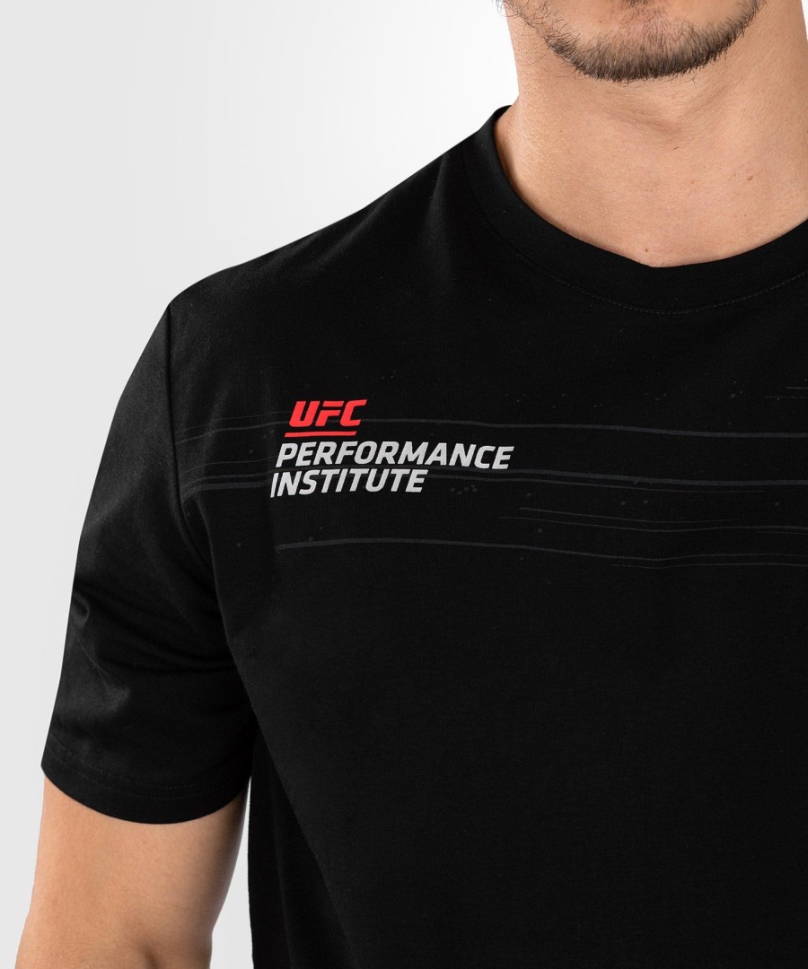 ufc venum performance institute 2.0 herre t-shirt - sortrød