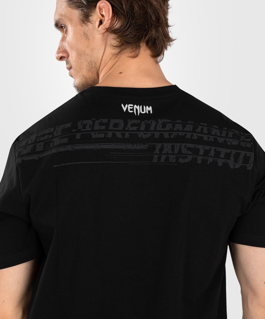 ufc venum performance institute 2.0 herre t-shirt - sortrød