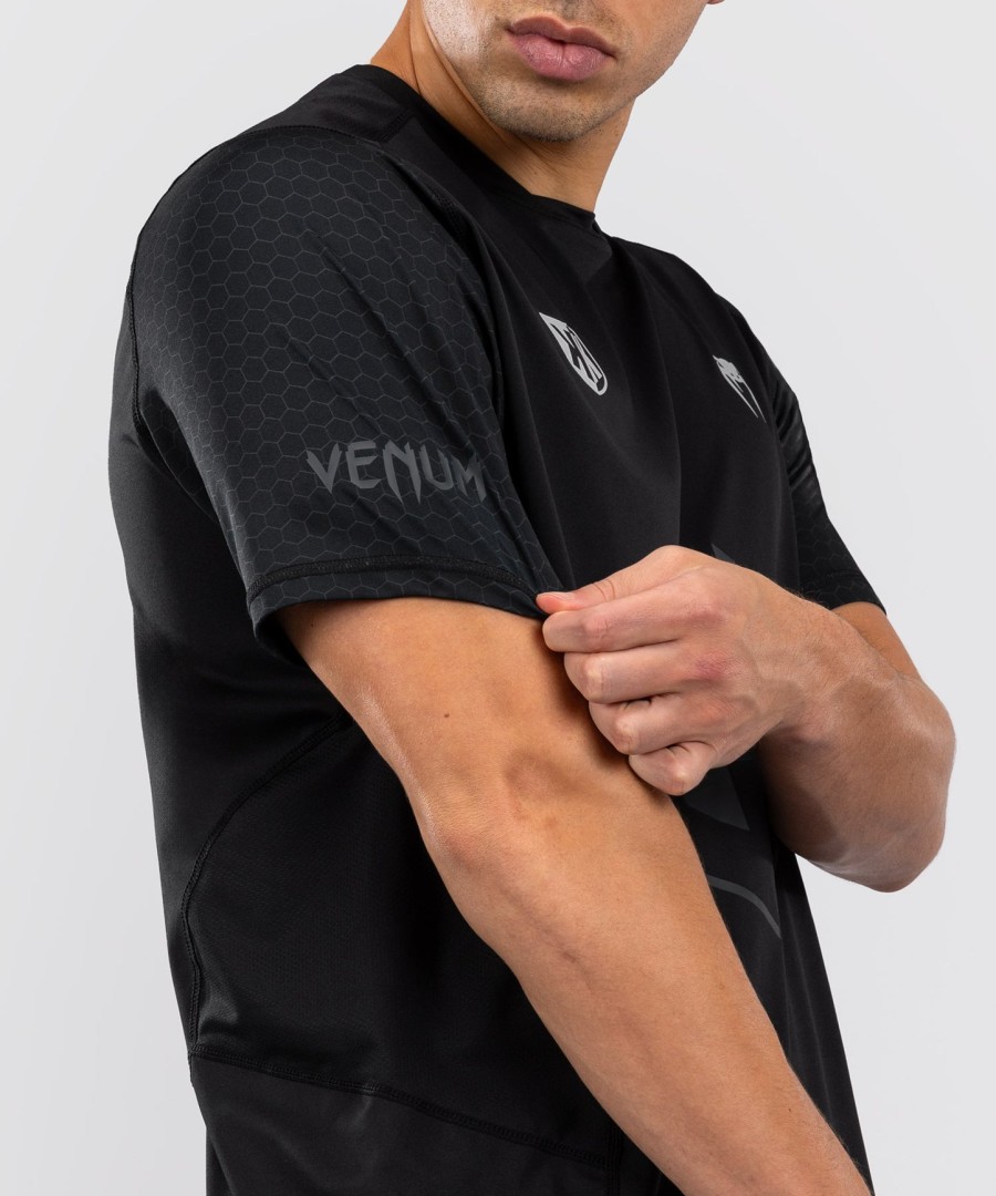 foot korner x venum hexagon mma t-shirt - sortsølv