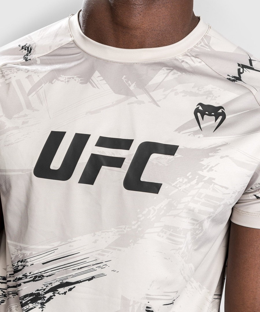 ufc venum authentic fight week 2.0 herre dry tech t-shirt - sand