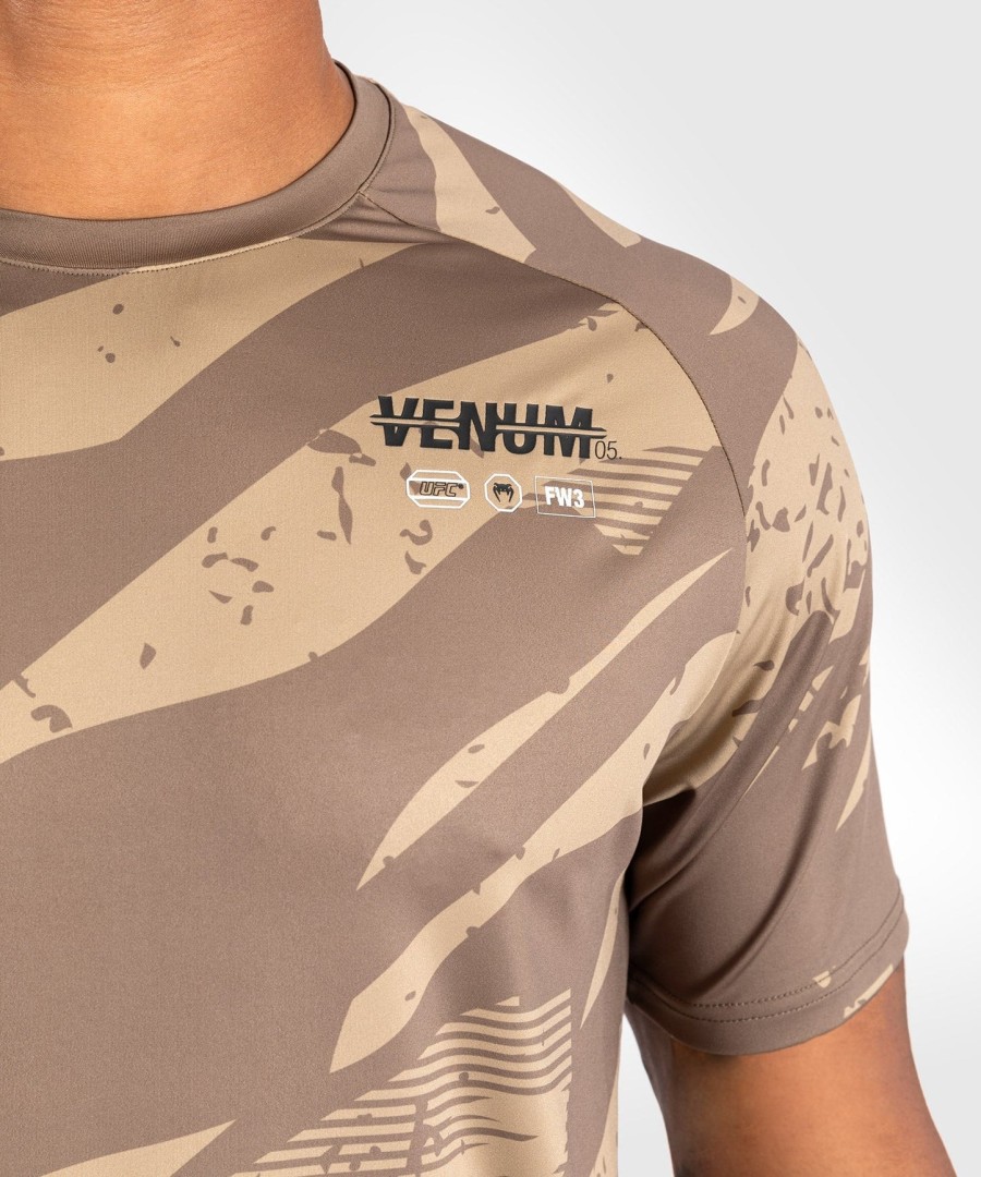 ufc adrenaline by venum herre fight week dry-tech t-shirt - Ørken camo