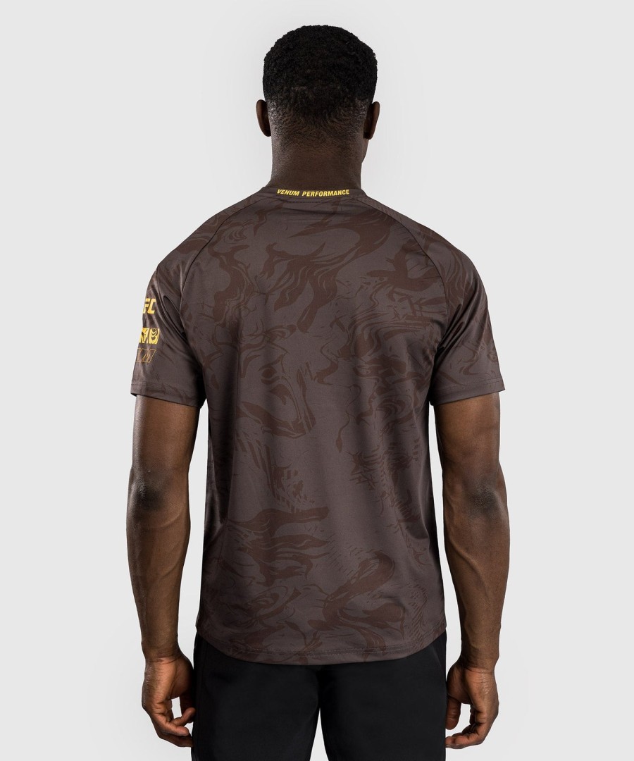 ufc fusion by venum fight week herre dry-tech t-shirt - jordbrun