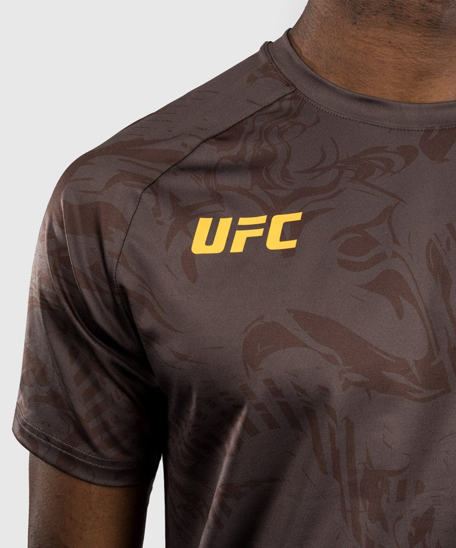 ufc fusion by venum fight week herre dry-tech t-shirt - jordbrun