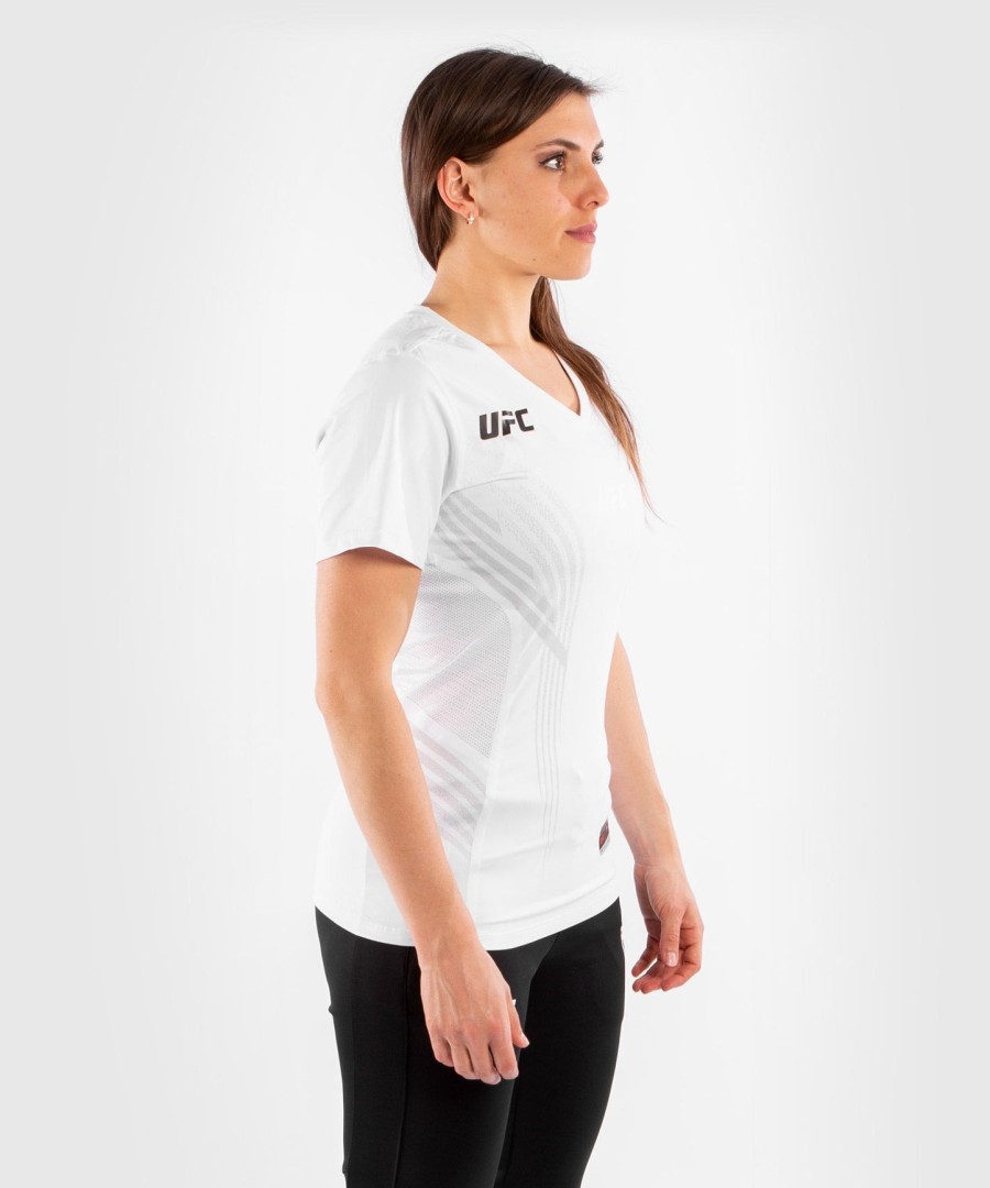 ufc venum personlig autentisk fight night kvinders walkout-trøje - hvid