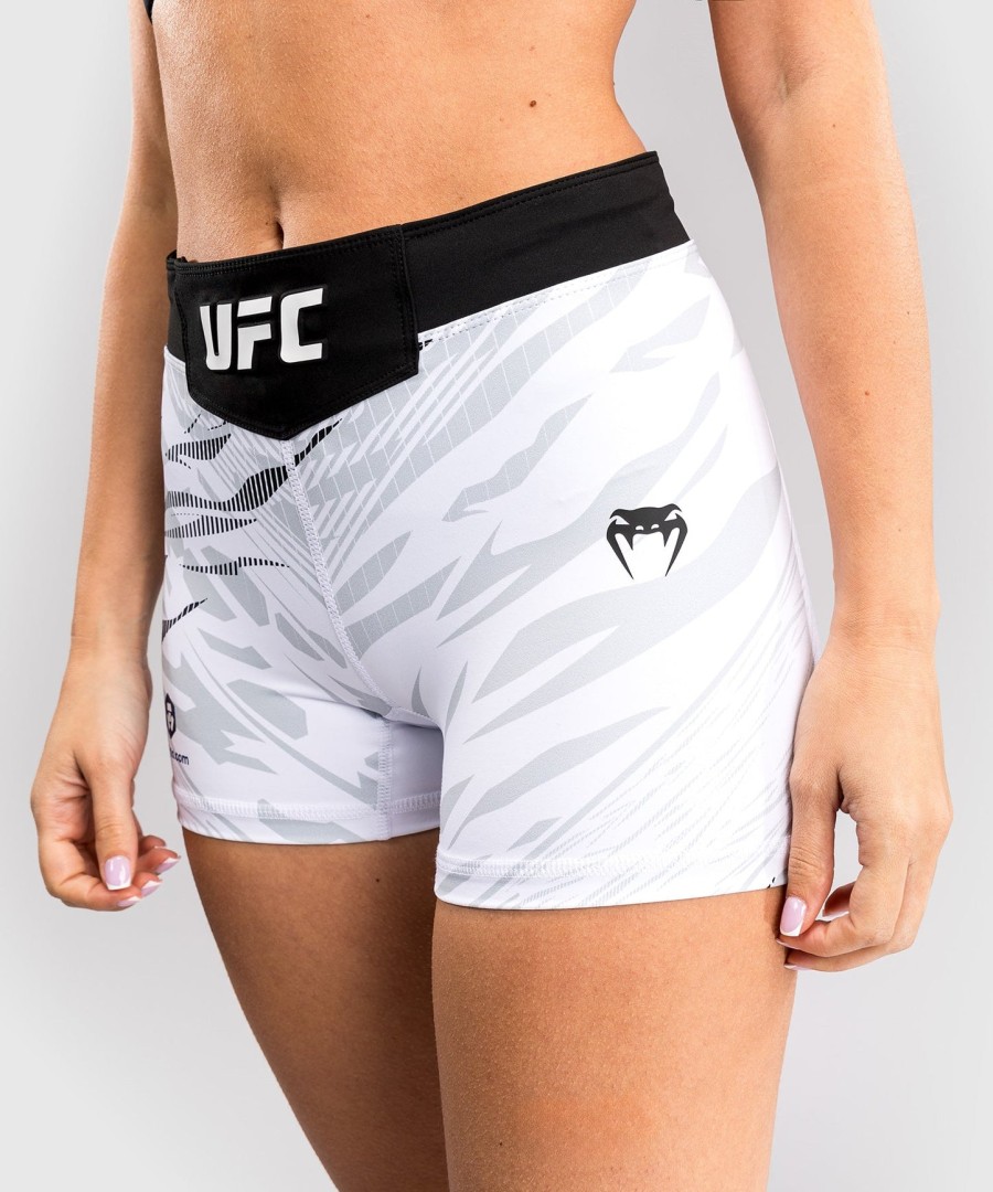 ufc fusion by venum authentic fight night dame vale tudo shorts - kort pasform - hvid
