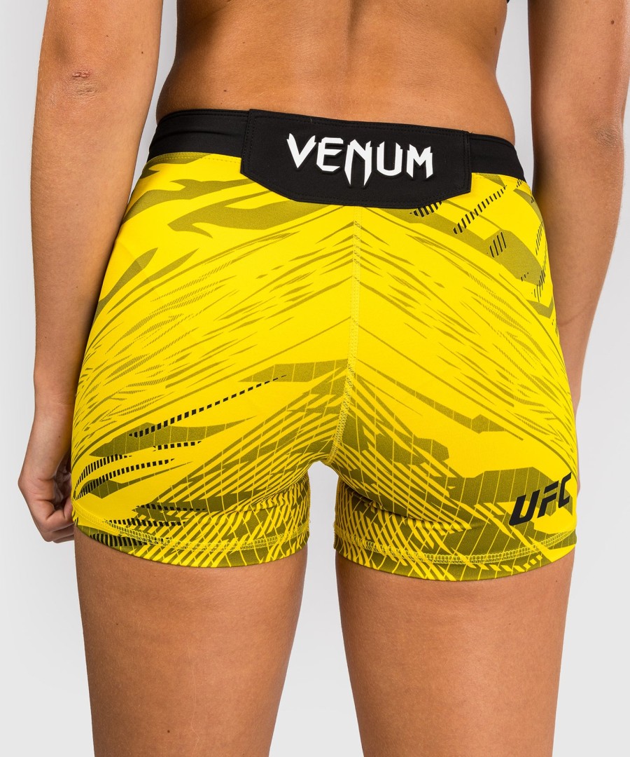 ufc fusion by venum authentic fight night dame vale tudo shorts - kort pasform - gul