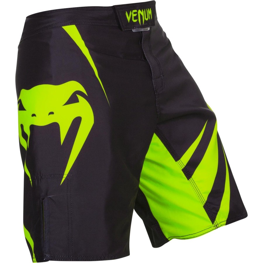 venum challenger kampshorts - sortneo gul