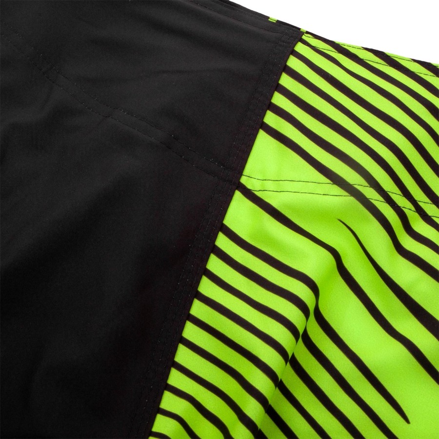 venum training camp 2.0 kampshorts - sortneo gul