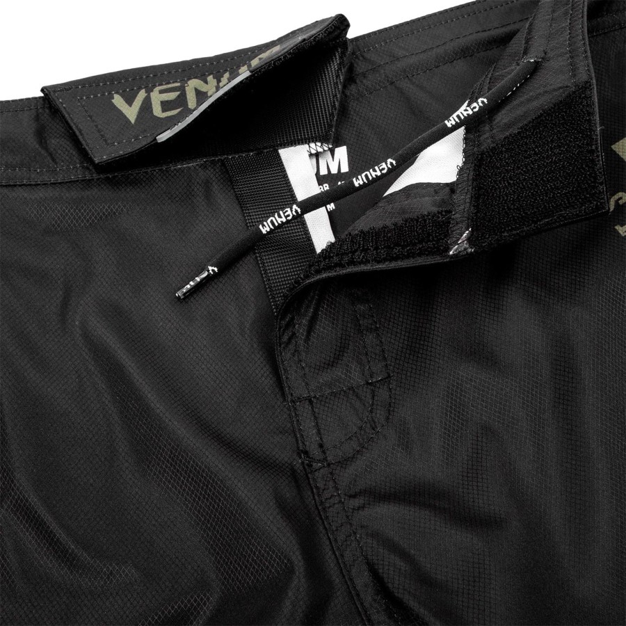 venum signature fightshorts - sortkhaki - eksklusiv