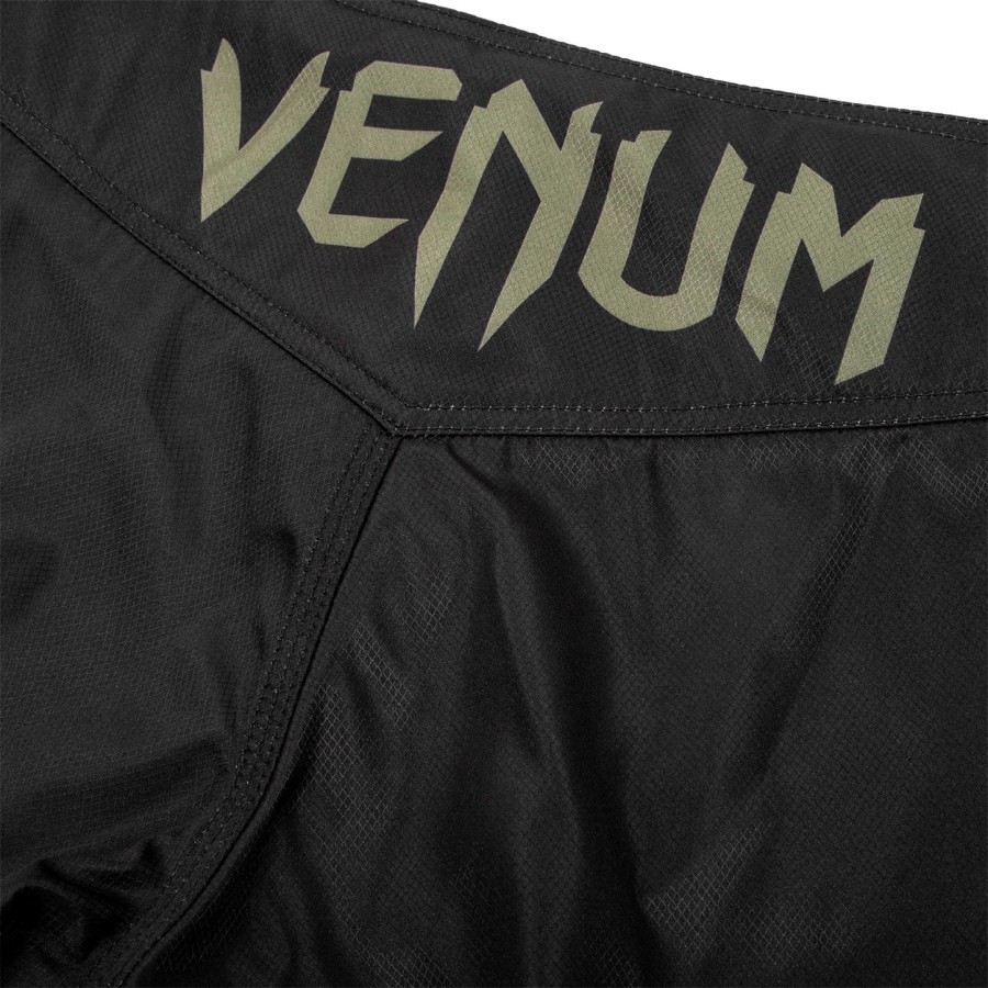 venum signature fightshorts - sortkhaki - eksklusiv