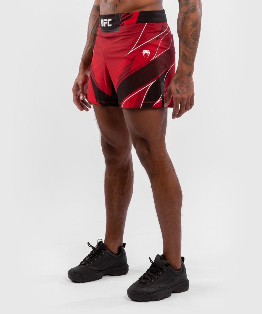 ufc venum authentic fight night herreshorts - kort pasform - rød