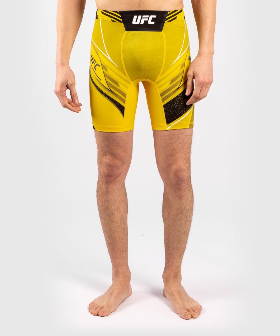 ufc venum authentic fight night herre vale tudo shorts - kort pasform - gul