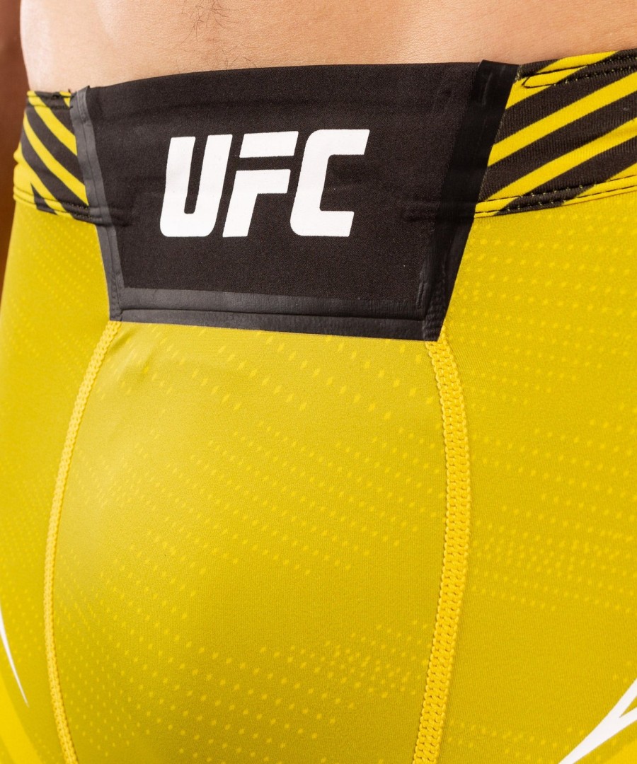 ufc venum authentic fight night herre vale tudo shorts - kort pasform - gul