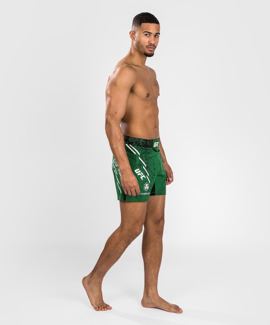 ufc adrenaline by venum authentic fight night herre kampshorts - kort pasform - grøn