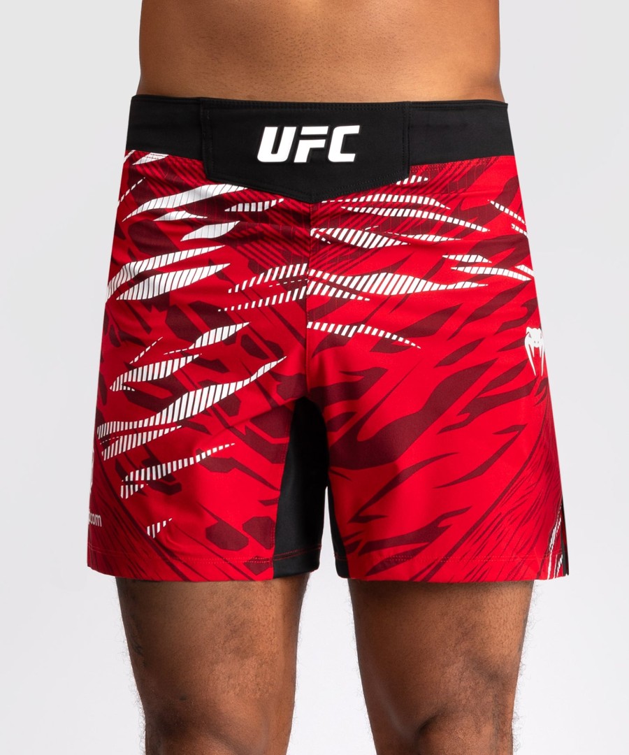 ufc fusion by venum authentic fight night herre kampshorts - kort pasform - rød