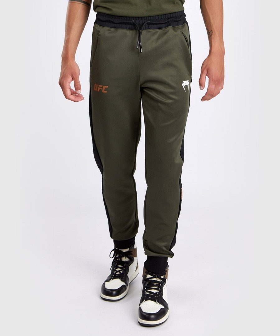 ufc adrenaline by venum fight week herre performance joggingbukser - khakibronze