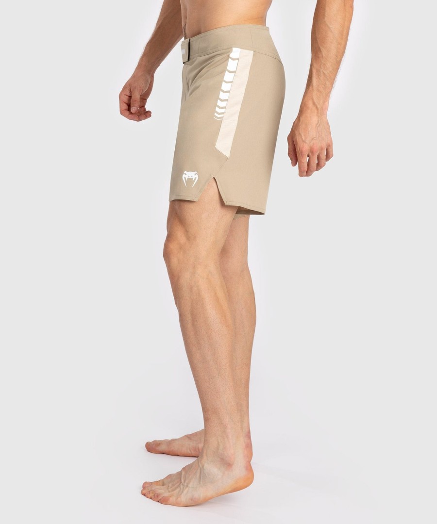 venum tempest herre kampshorts - beigesand