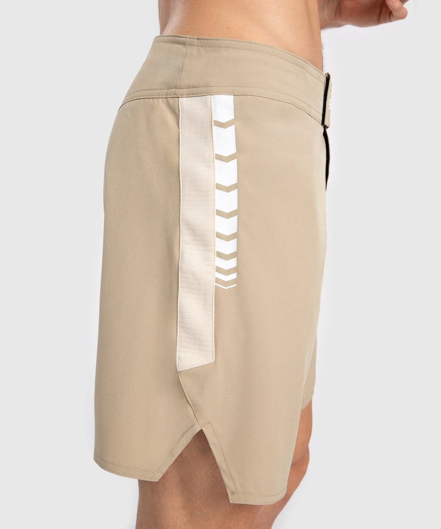 venum tempest herre kampshorts - beigesand