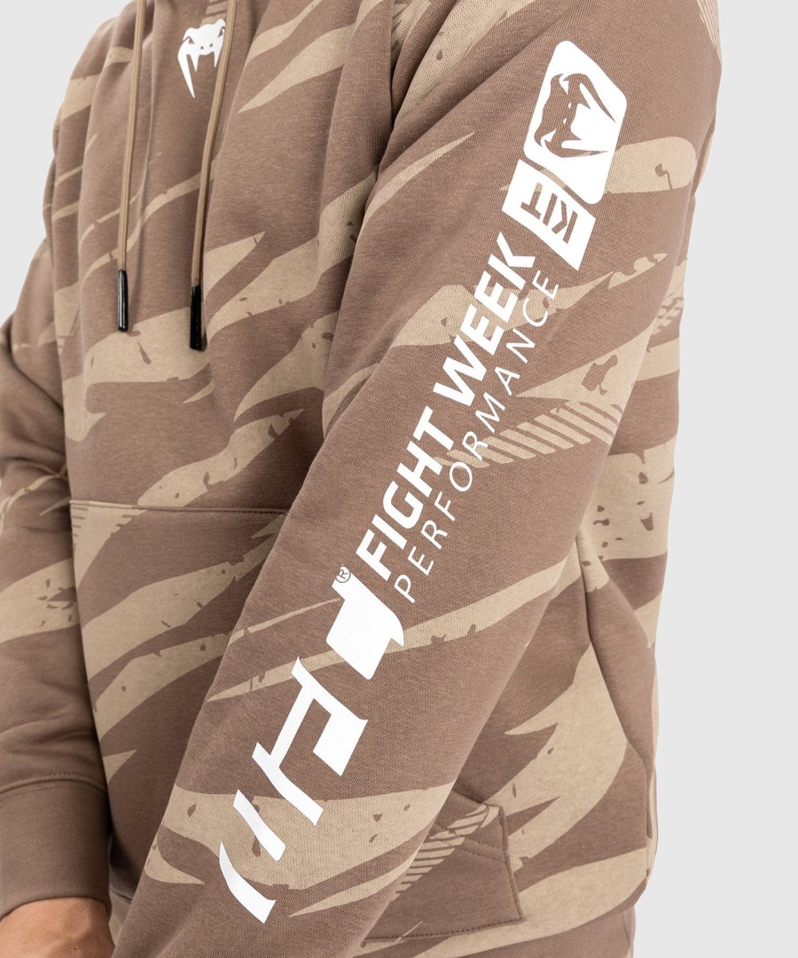 ufc adrenaline by venum fight week herre pullover-hættetrøje - desert camo