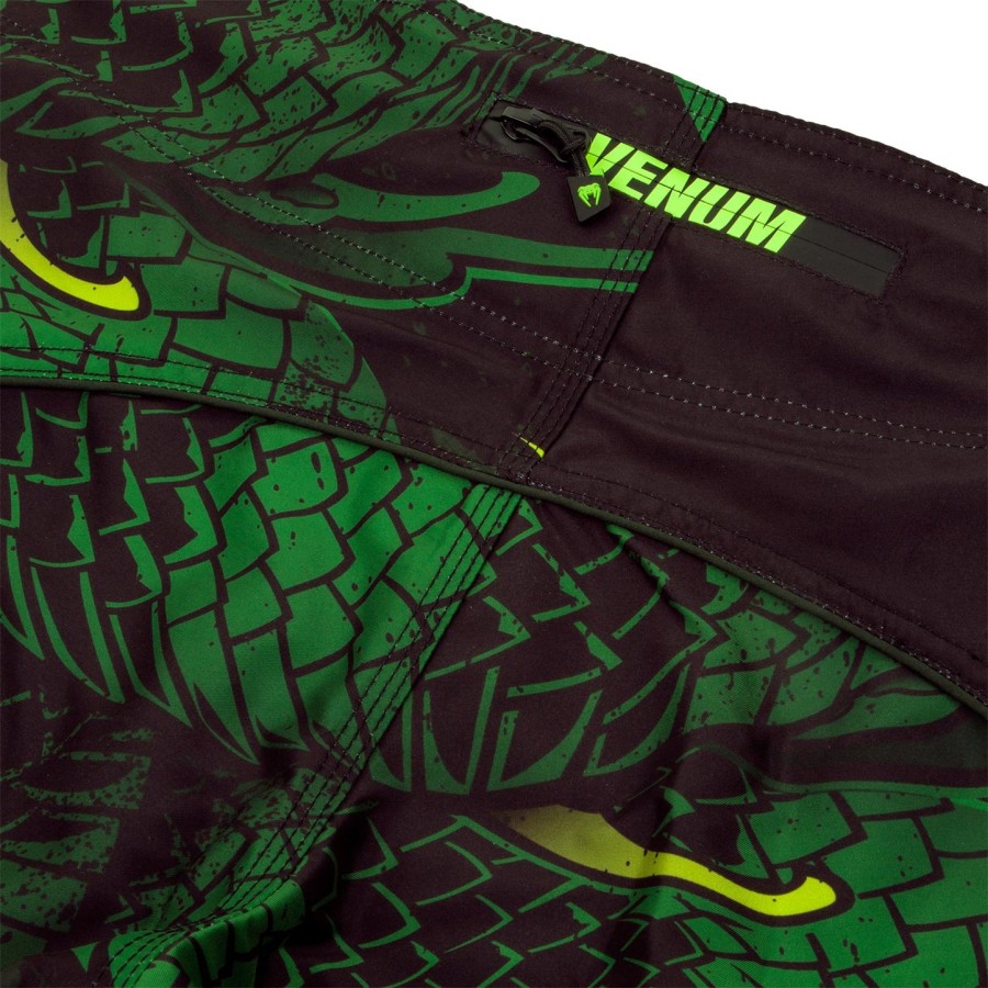venum green viper boardshorts - sortgrøn